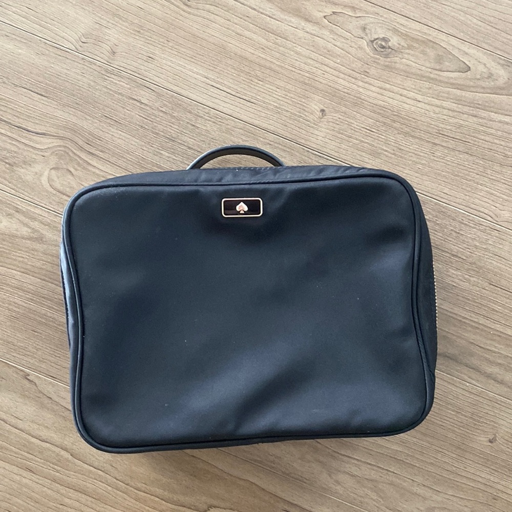 Kate sped travel toiletry bag